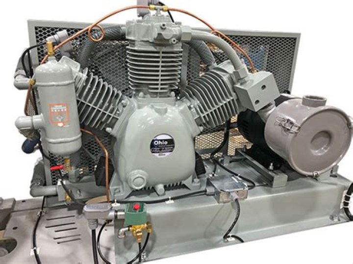 Are oil-less compressors any good