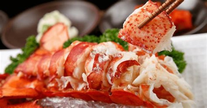 Can I freeze raw lobster tails