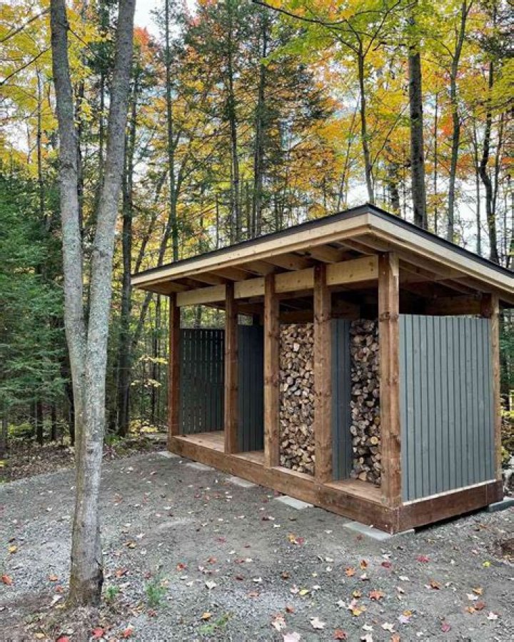 Can you dry firewood in a shed