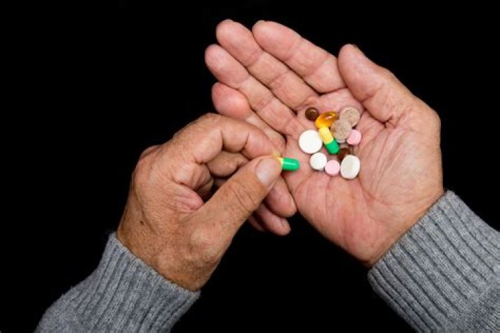 Does hospice stop all medications