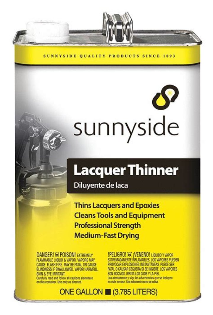 Does lacquer thinner harm plastic