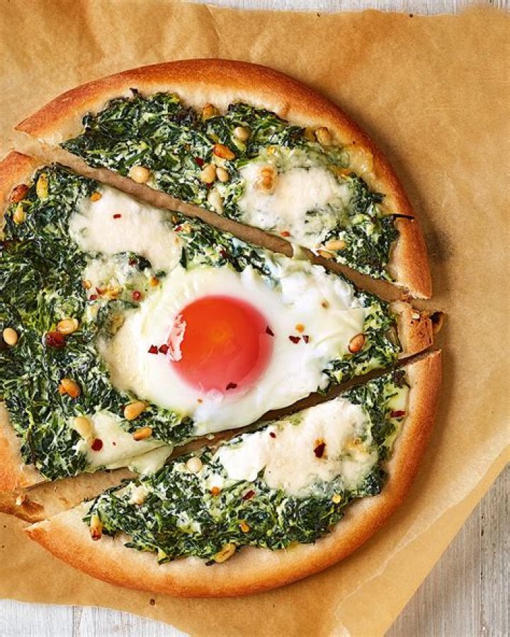 Does pizza dough have eggs in