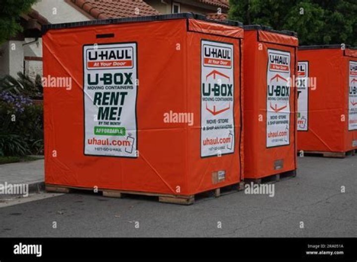 Does uhaul have free moving boxes
