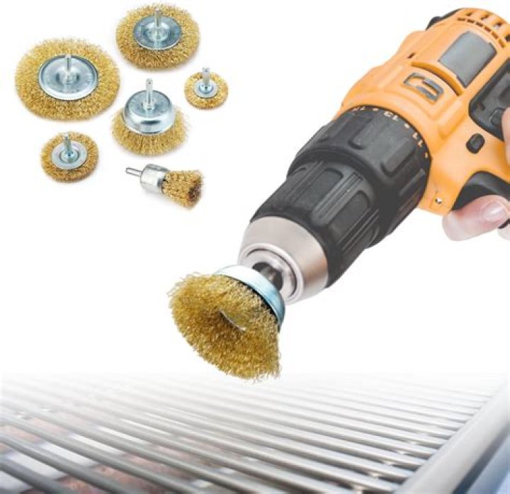 How do you make a drill brush