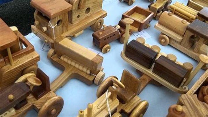 How do you make wooden things
