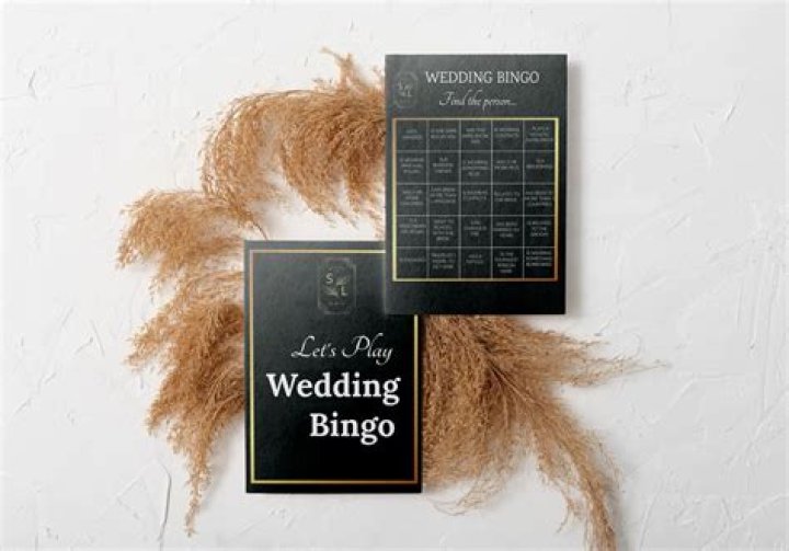 How do you play Wedding Bingo