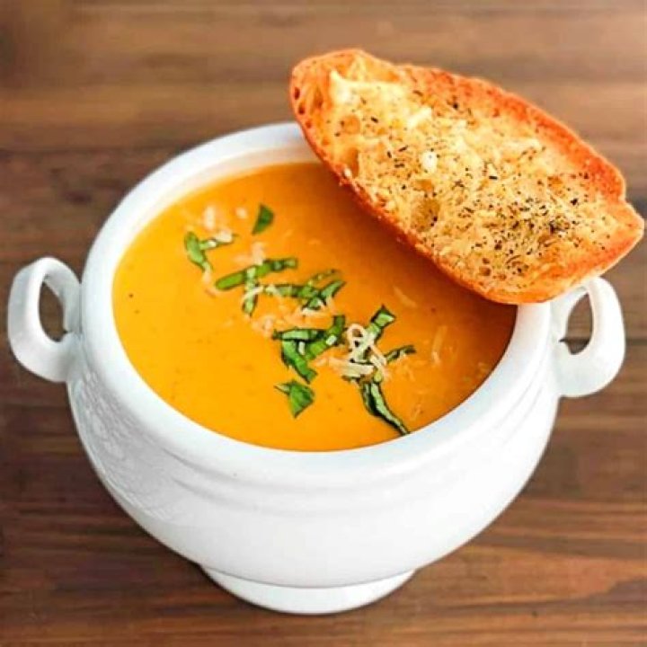 How do you puree soup by hand