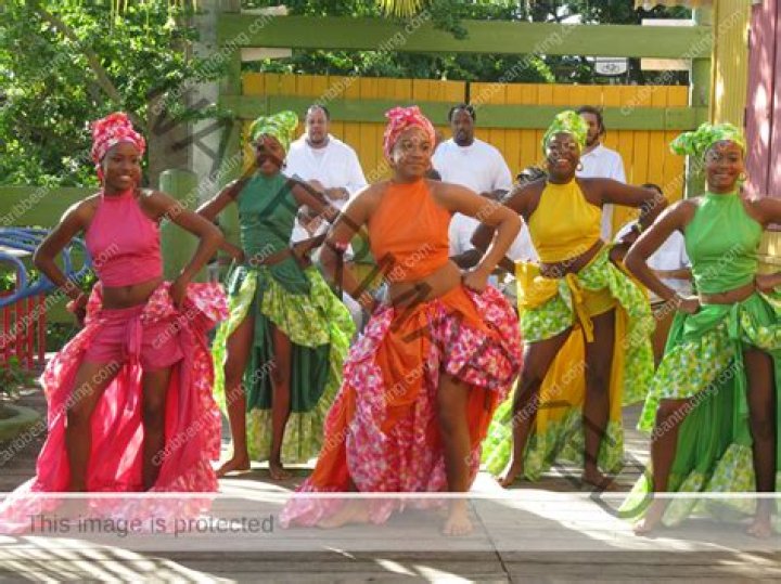 How plena is different from Bomba
