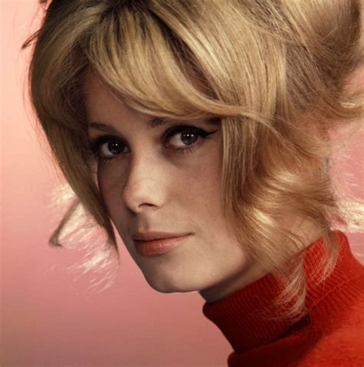 How rich is Catherine Deneuve