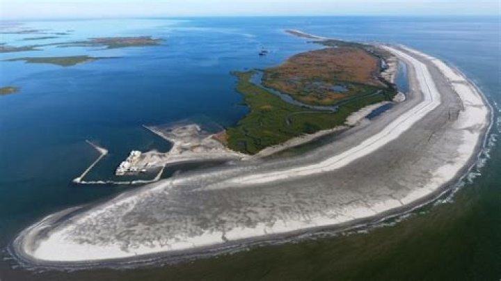 Is Ocean City a barrier island