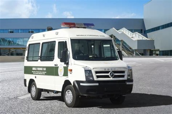 What are mobile forensics van