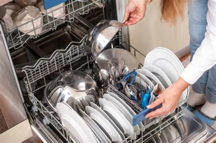 What does a dishwasher machine do