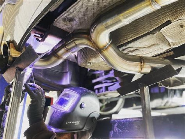What is a mandrel bent exhaust