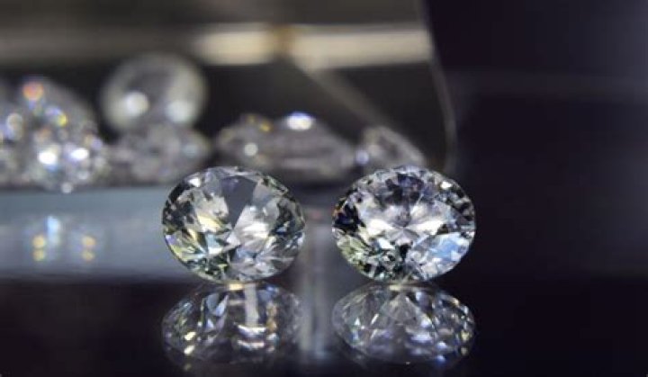 Will a real diamond scratch glass